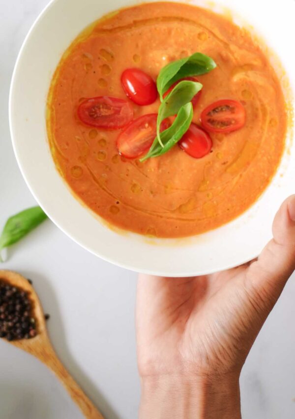 Ultimate Vegan Summer Gazpacho (7 ingredients)