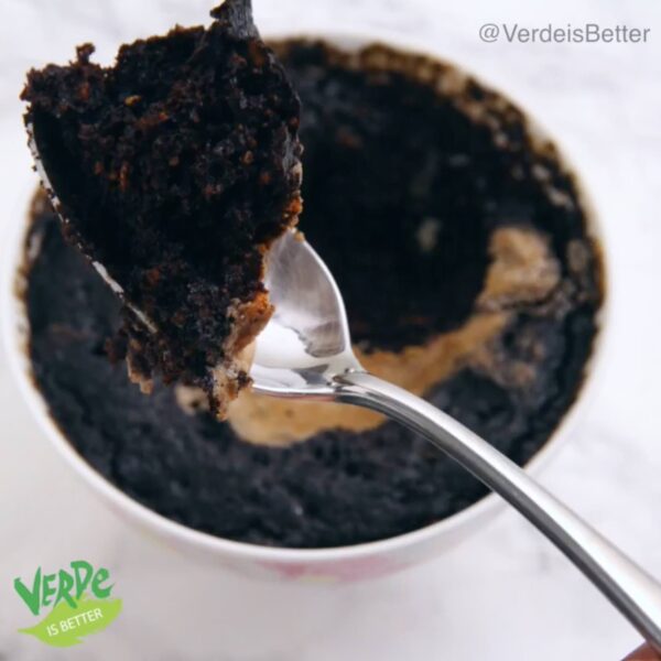 FREE VIDEO: The Ultimate Vegan Protein Mug Cake